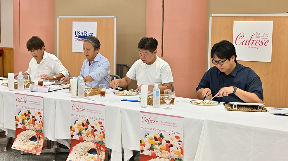 第2回 カルローズメニューアイディアコンテスト2025 最終審査の様子