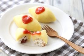 カルローズを使った【カレーポテトのミニおにぎり】の画像