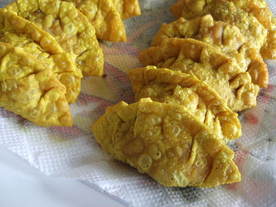 パリパリ黄金チーズ揚げ餃子の画像