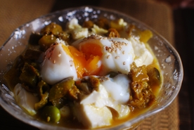カルローズ米の冷やしカレー茶漬け