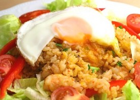 南国風野菜たっぷりカレーチャーハン