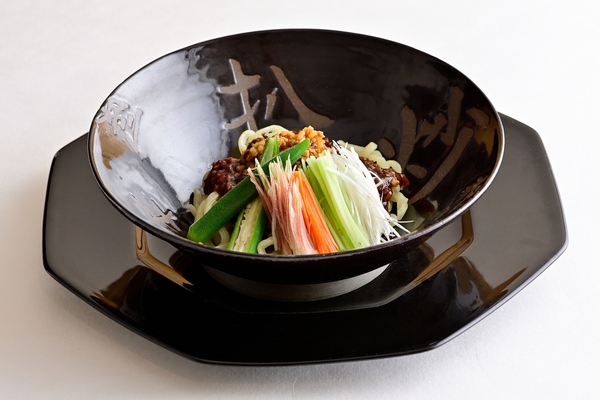 炸醤米粉麺