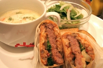 クラムチャウダー＆カルローズライスバーガー