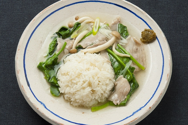 豚肉とほうれん草の茹で蒸しカル雑炊